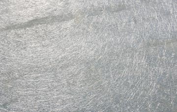 Wherwell laminate fibreglass or shingles?